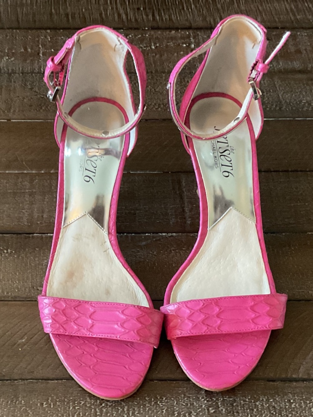 ✨ Michael Kors "Kristen Mid" Ankle Strap Sandal in Fuchsia/Hot Pink - size 6.5